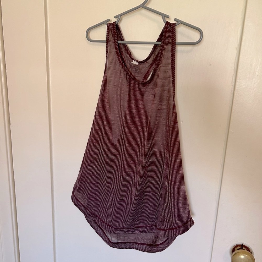 Lululemon size 6 shear tank